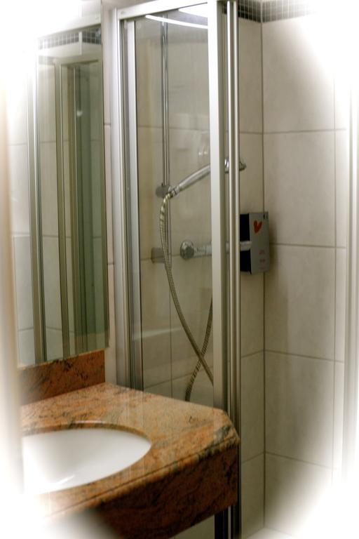 Hotel - Reweschnier Kusel Phòng bức ảnh